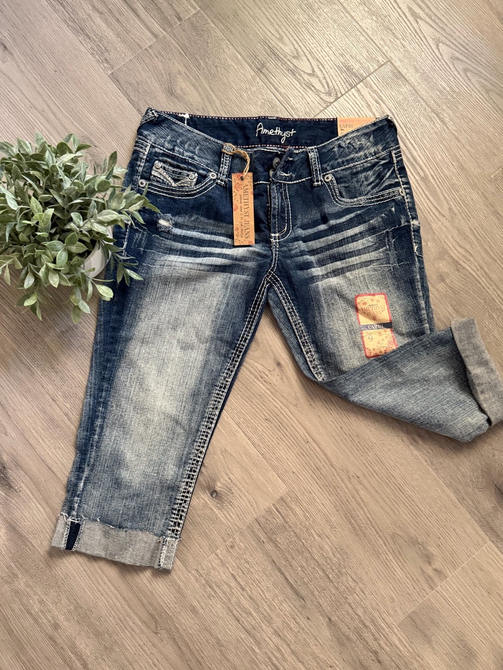 Amethyst Jeans Women's Washed Blue Cropped Distressed Jeans